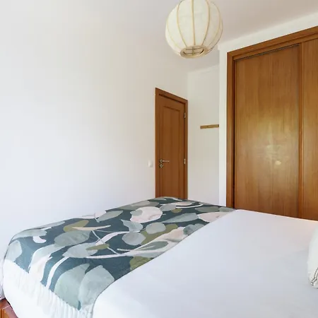 Apartman 1 Bedroom With Pool Access *
