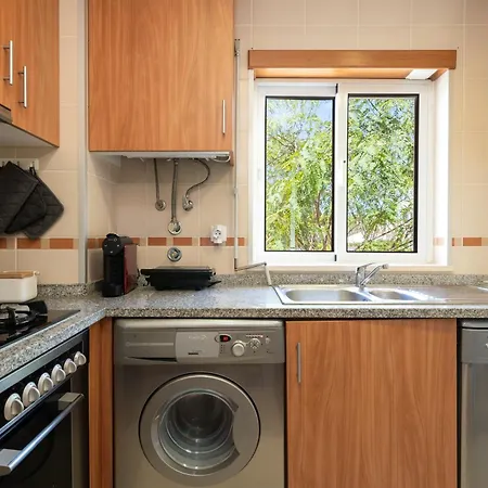 1 Bedroom With Pool Access